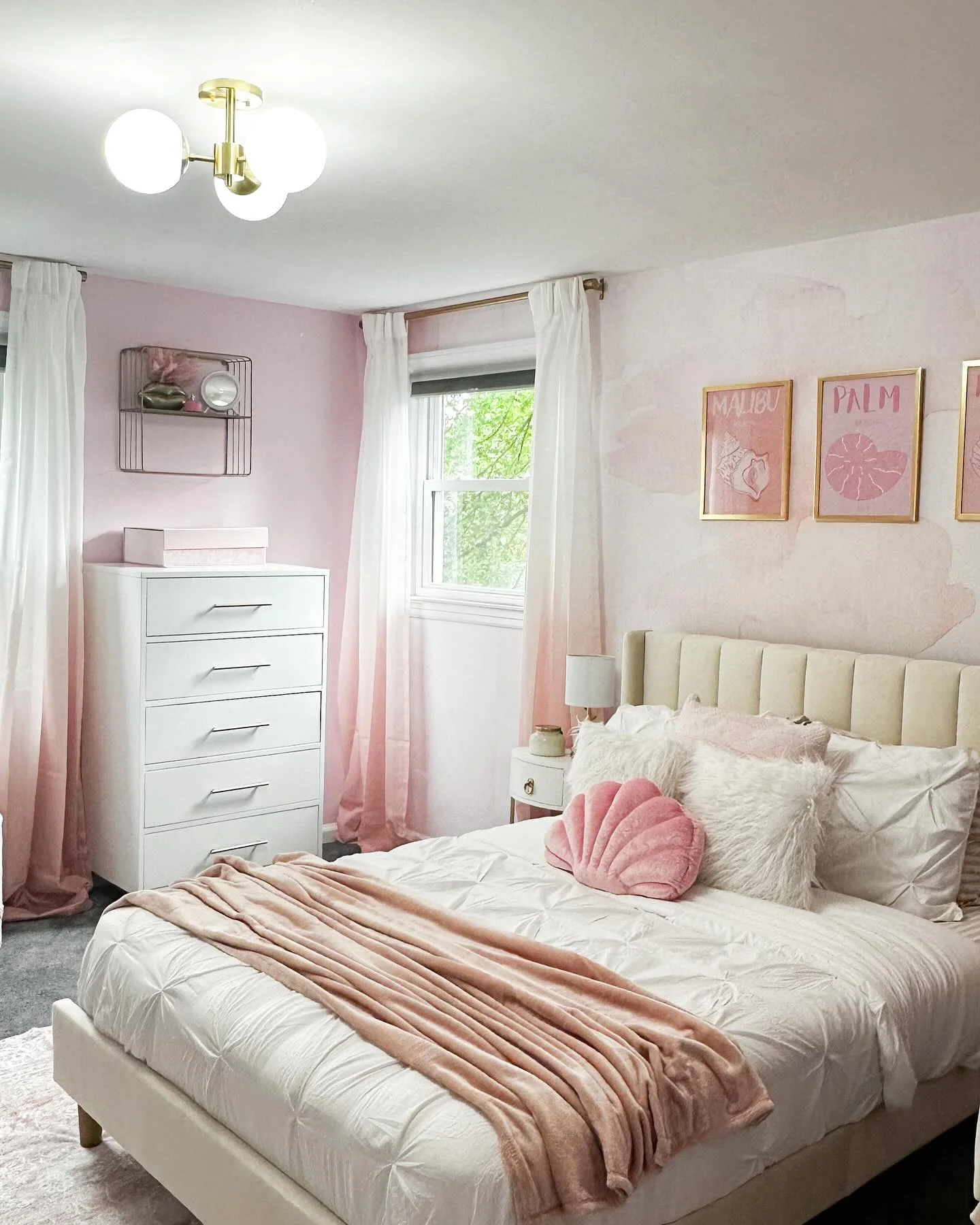 1. Soft Blush Modern Glam (Pink and White Bedroom Ideas)