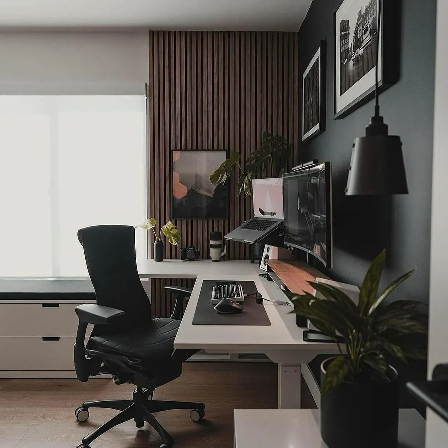 6. Monochrome Office with Vertical Wood Slats (Dark Home Office Ideas)