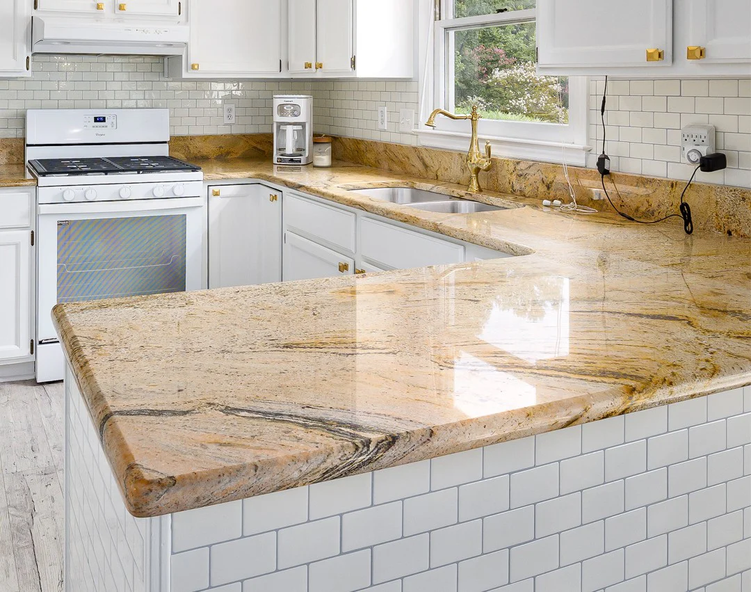 2. Warm Honey Granite with White Cabinetry (Granite Countertops Kitchen Ideas)