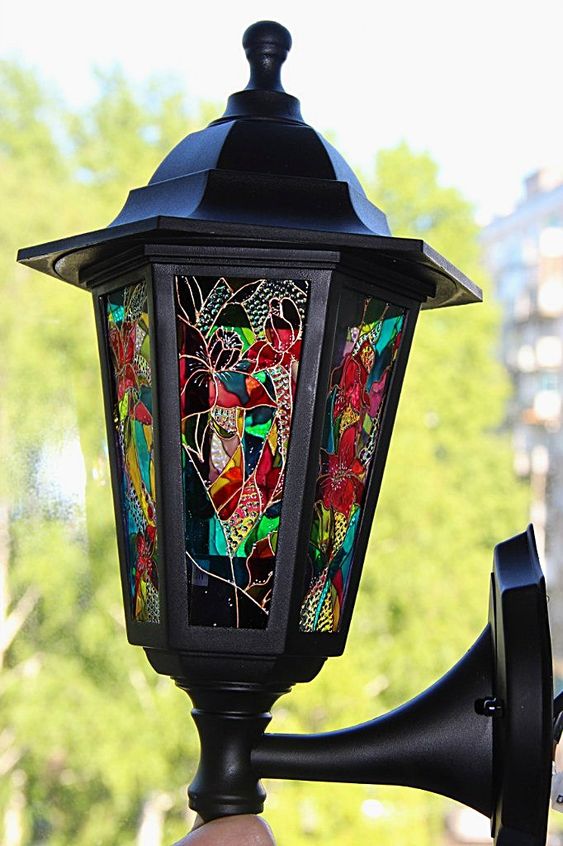Lampadaires vitraux
